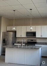 Building Photo - 3776 E Hammond Ave