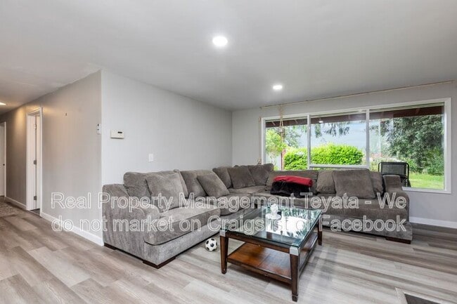 Foto del edificio - 19609 4th Ave S