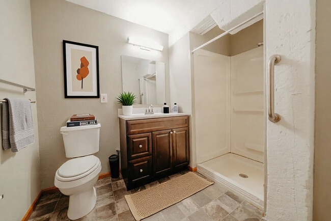 Building Photo - Abernathy Lofts