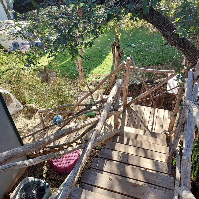 Foto del edificio - 809 W Annie St