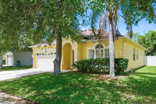 Foto del edificio - Newly renovated home with large Fenced Yard