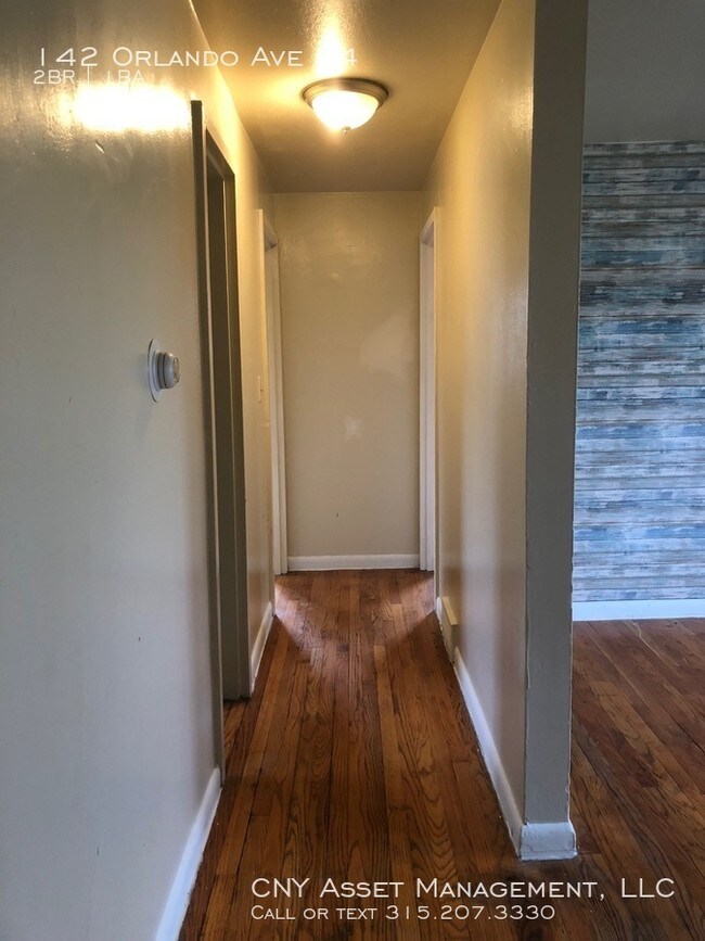 Building Photo - 142 Orlando Ave -Section 8 welcome