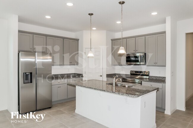 Foto del edificio - 1598 Isleta Lp