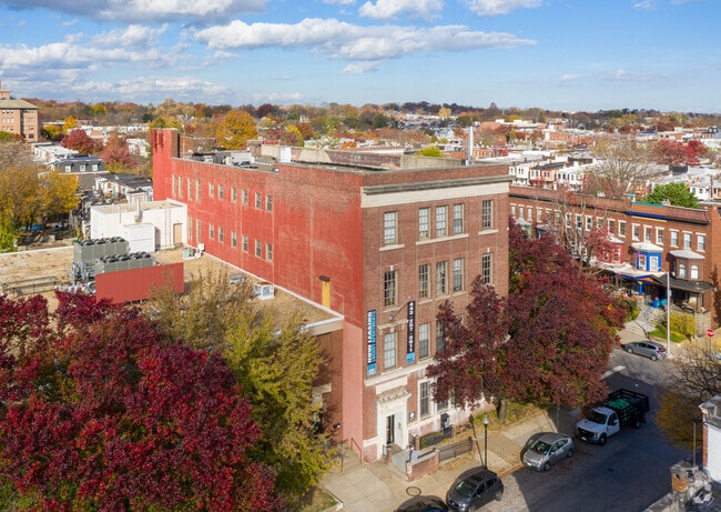 Building Photo - The Telephone Building