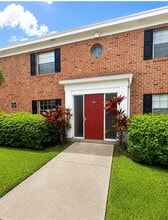 Building Photo - 1452 Holden Ave