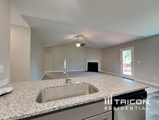 Foto del edificio - 110 Hunter Fox Trail