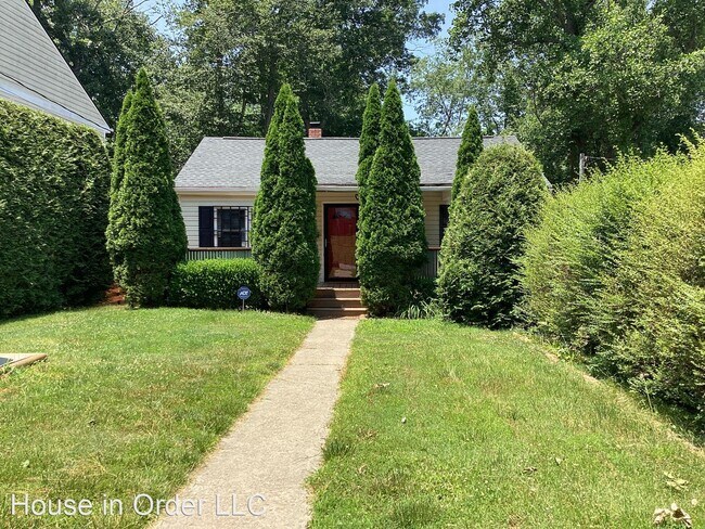 Building Photo - 2 br, 1 bath House - 34 Erskine Ave.