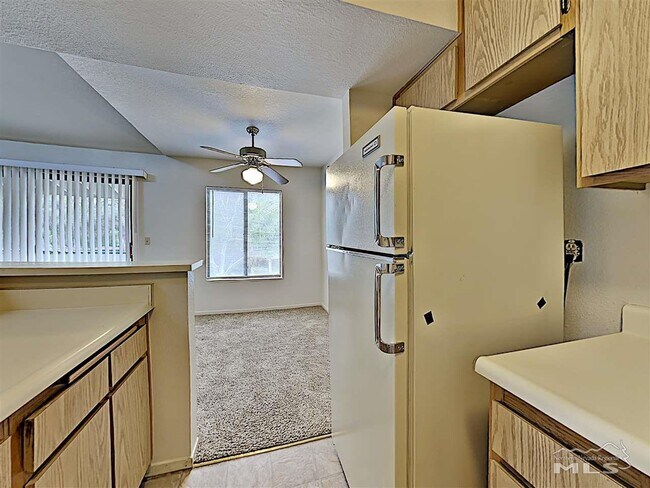 Building Photo - 2624 Sunny Slope Dr