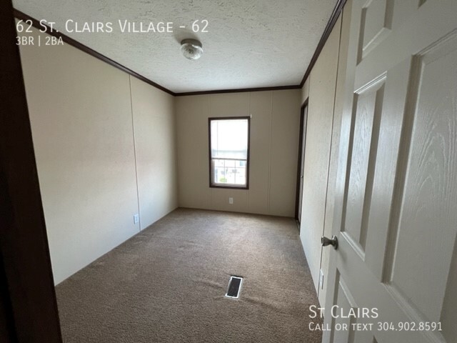 Building Photo - 3 Bed 2 Bath Mobile Home for Rent