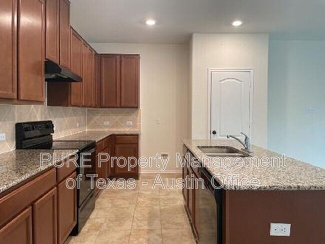 Foto del edificio - 2471 Sunrise Rd