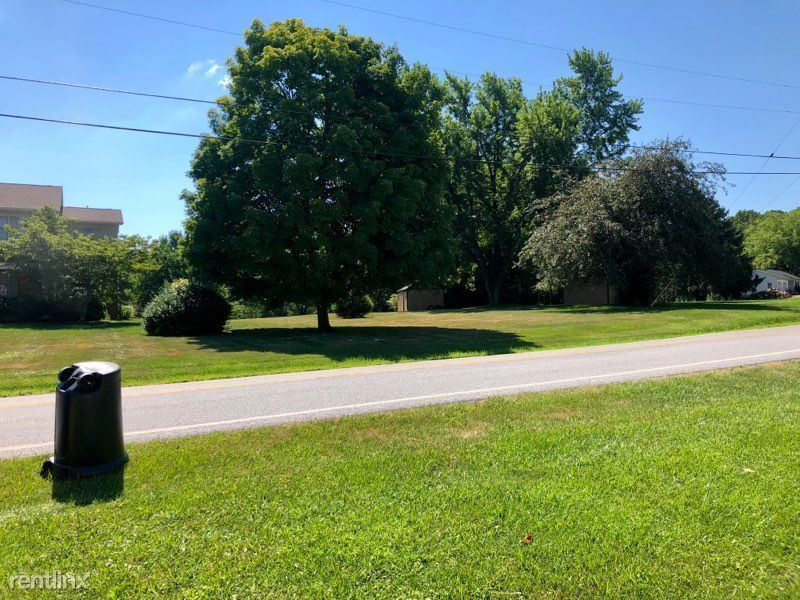 Foto del edificio - 6872 Reynolds Mill Rd
