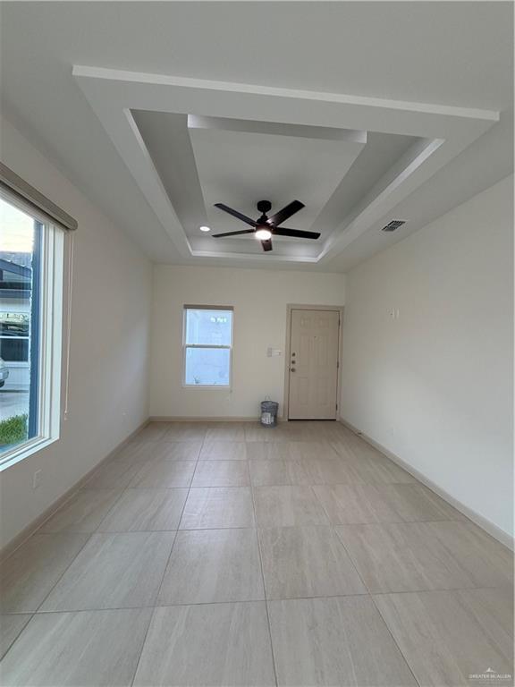 Building Photo - 14 Dragonfly St