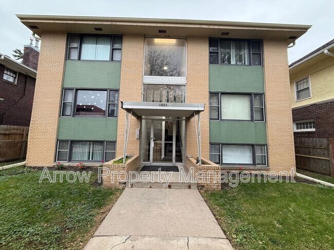 Foto del edificio - 1621 G-2