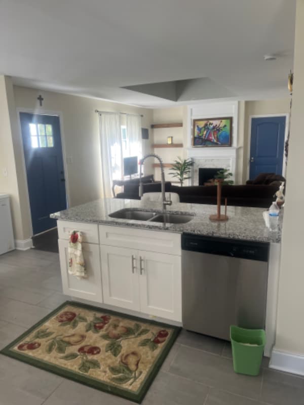 Photo - 1721 Beechwood Blvd SW House