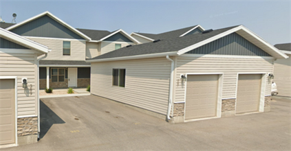 Building Photo - 387 480 W