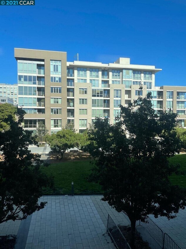 Foto principal - 255 Berry St