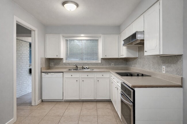 Foto del edificio - 2118 17th Ave N