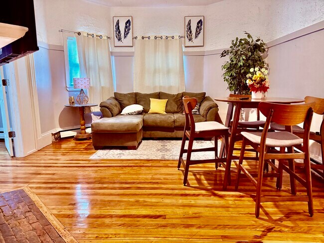 Foto del edificio - 243 Ohio St