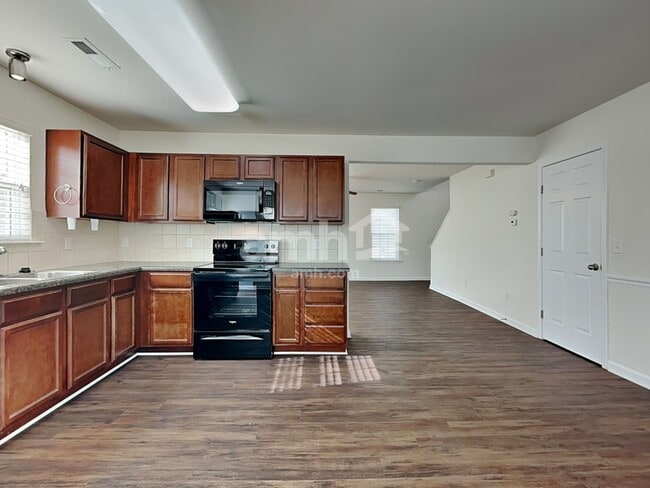 Foto del edificio - 5778 Misty Hill Cir