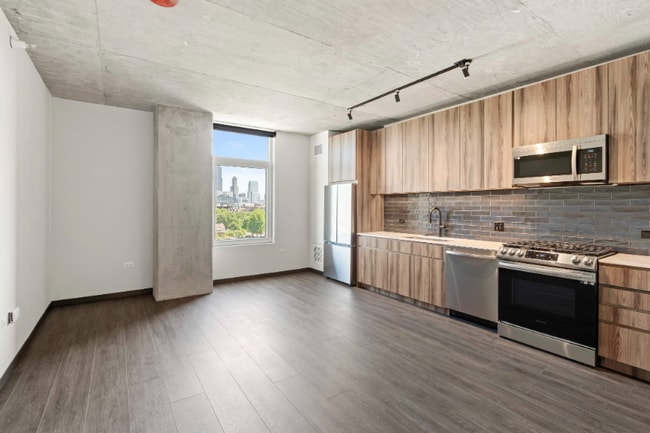 Building Photo - 105 N Ashland Blvd