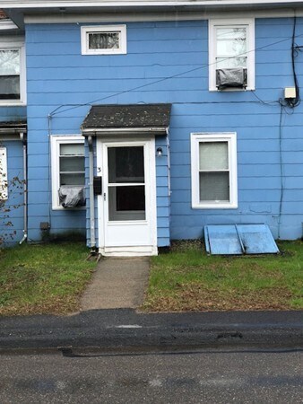 Foto principal - 17 E Main St