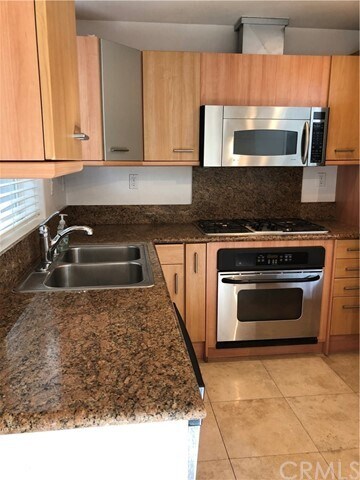 Foto del edificio - 4069 1st Ave