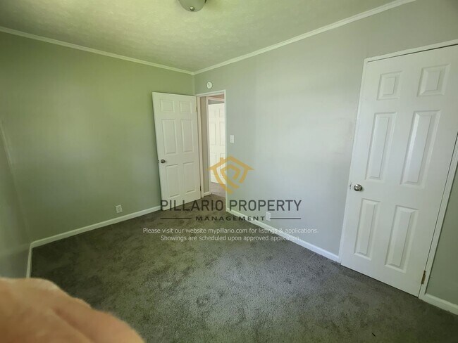 Building Photo - $500 OFF MOVE-IN SPECIAL!!! 3 Bedroom near...