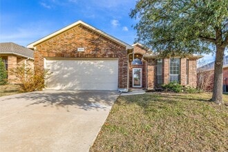 Building Photo - 10208 Los Barros Trail