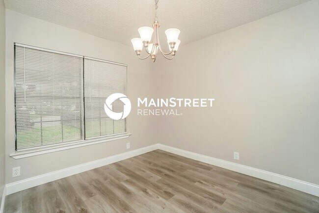 Foto del edificio - 4 Bedroom Pet-Friendly Home in SAN ANTONIO, TX with Main Street Renewal