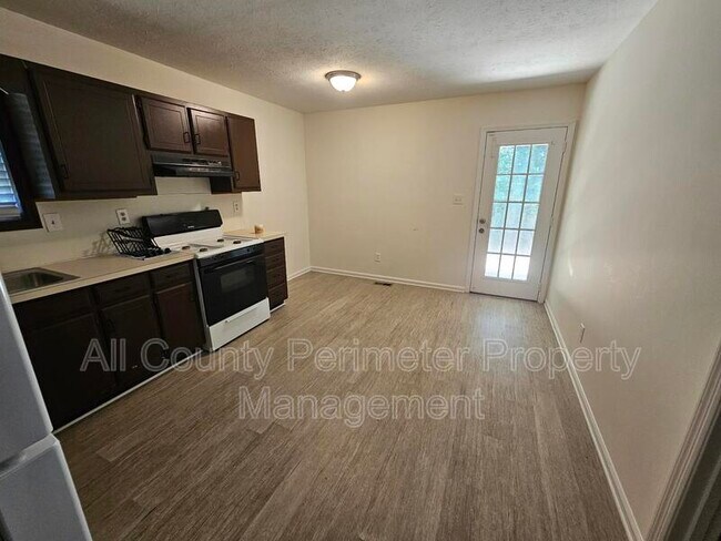 Foto del edificio - 2462 Washington St