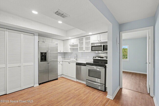 Foto del edificio - 1515 Huntington Ln