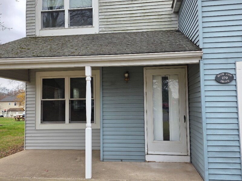 Foto principal - 270 Beth Ann Dr