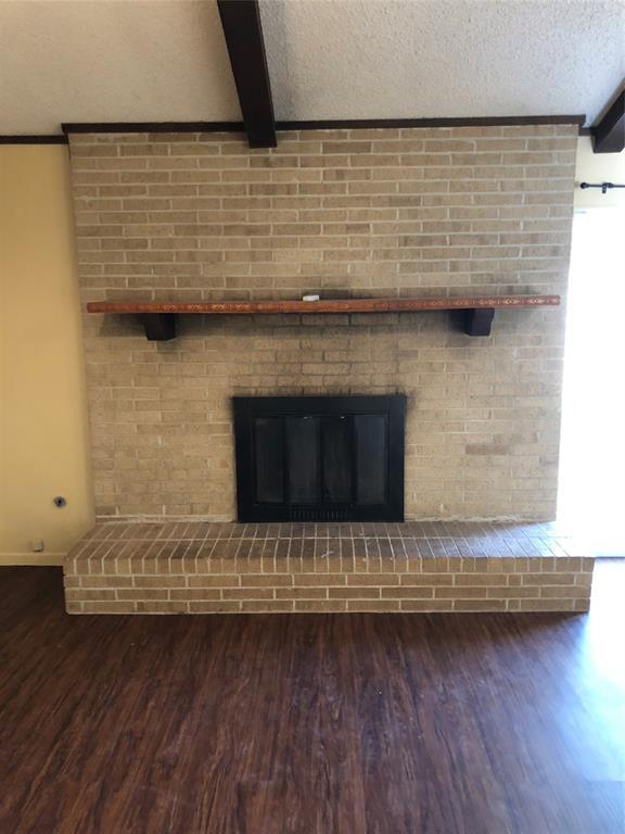 Building Photo - 2026 Marsalis Dr