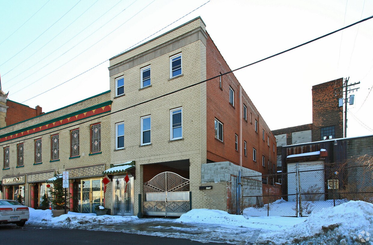Foto principal - 2148 Rockwell Ave