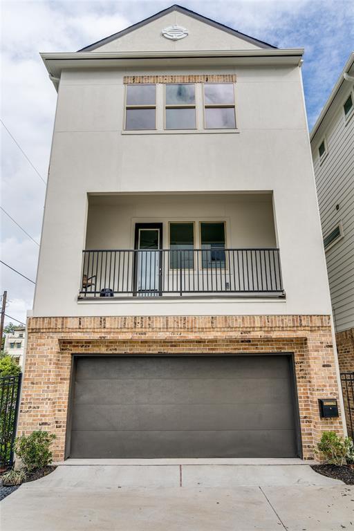 Building Photo - 1412 Cleburne St