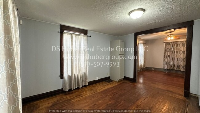 Photo - 922 Eureka St Apartment