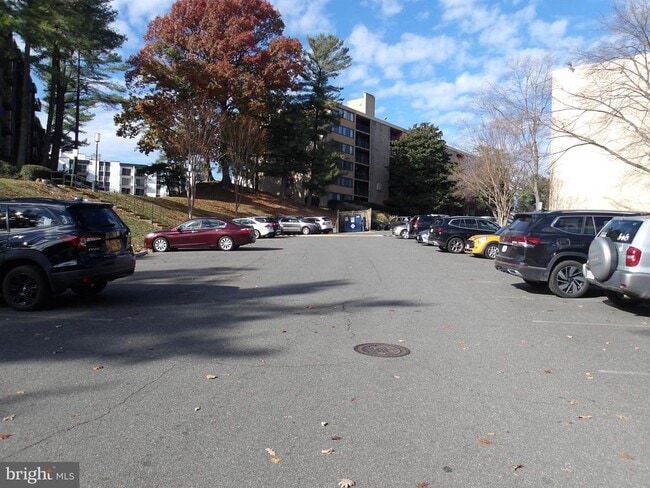 Foto del edificio - 8 S Van Dorn St