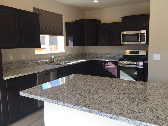 Foto del edificio - 4343 Paulson Ln