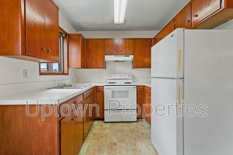Foto principal - 8055 NE Flanders St