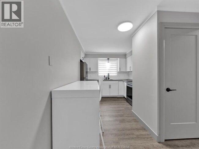 Building Photo - 1904 Olive Rd