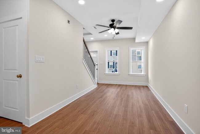 Foto del edificio - 344 Grove St