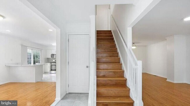 Foto del edificio - 4602 Grenwich Ln