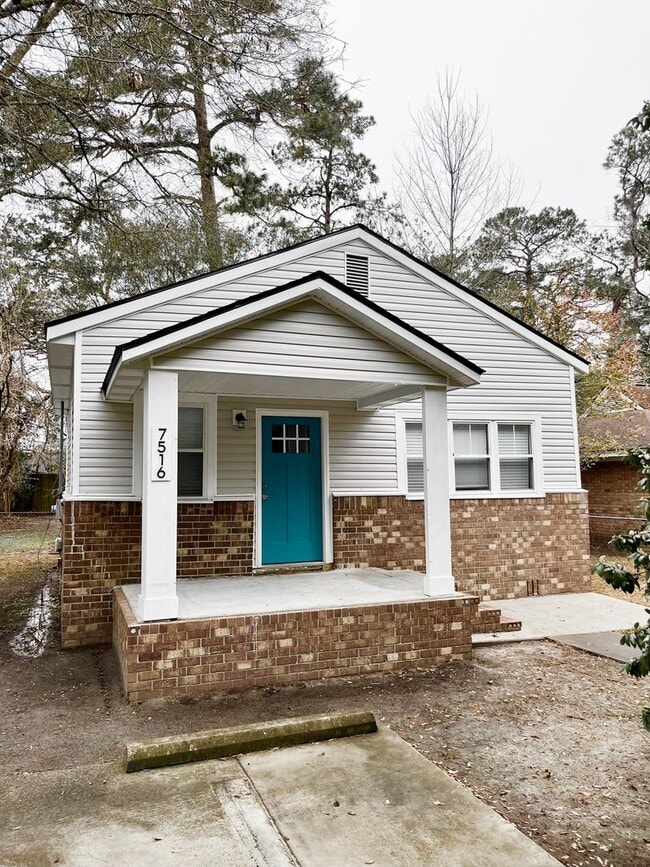 Building Photo - 7516 Johnny Mercer Blvd