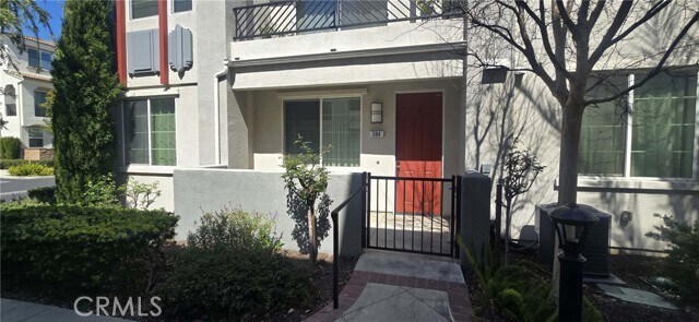 Foto del edificio - 584 Orlando Ct