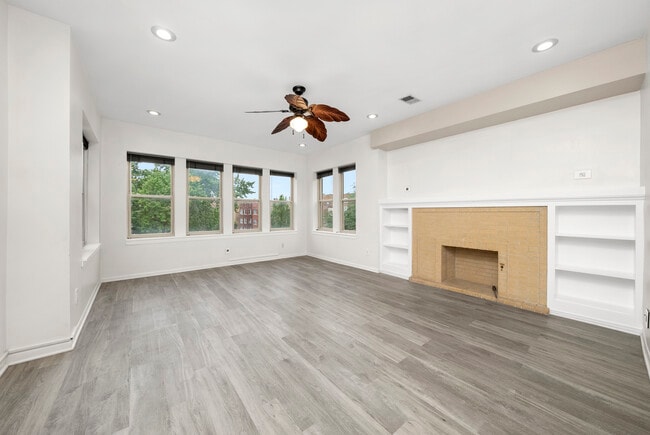 Foto del edificio - 2060 W Fargo Ave