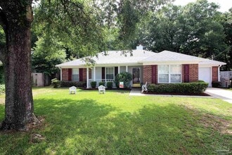 Building Photo - 4936 Randee Cir