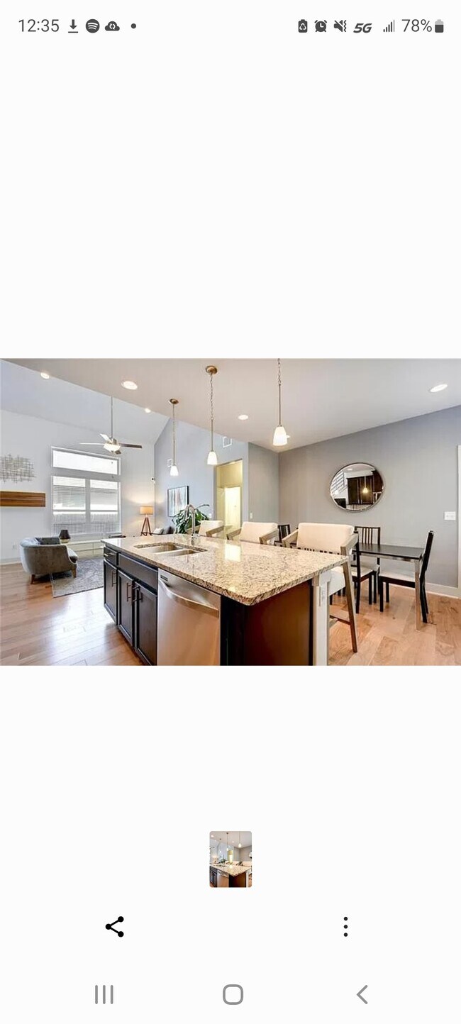 Foto del edificio - 9506 Tanager Way