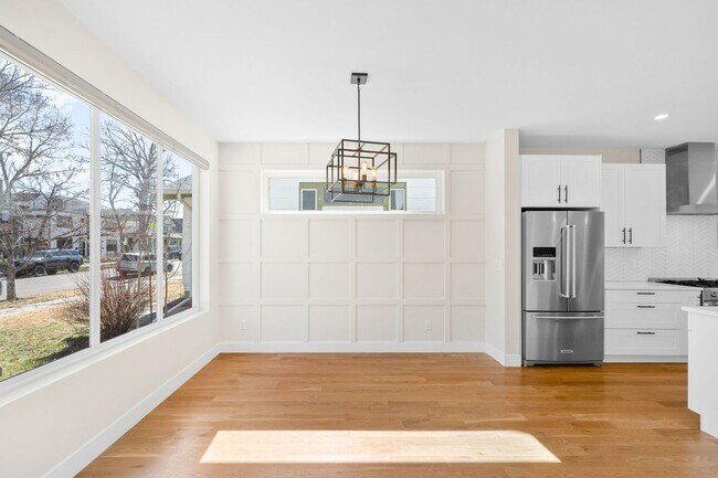 Foto del edificio - LUX 3BD, 2.5BA Half-Duplex Near Berkeley Lake