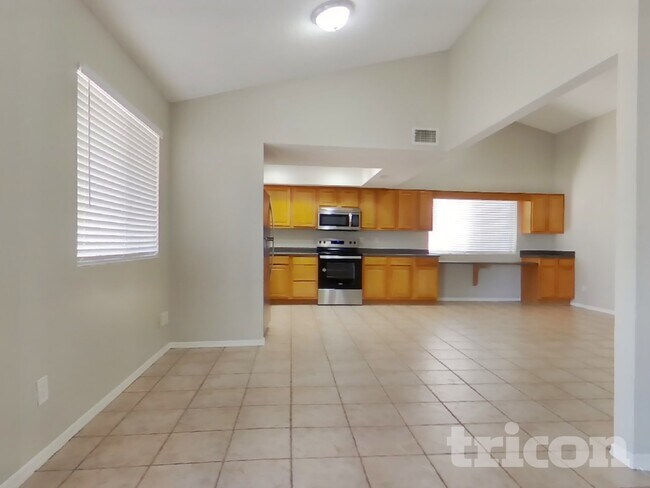 Foto del edificio - 7310 E Dewan Cir