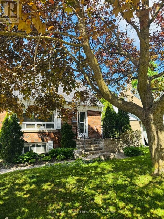Photo principale - 120 Lawrence Ave